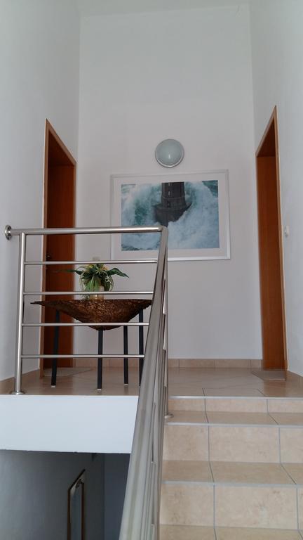 Apartments Vila Ana Vir Εξωτερικό φωτογραφία